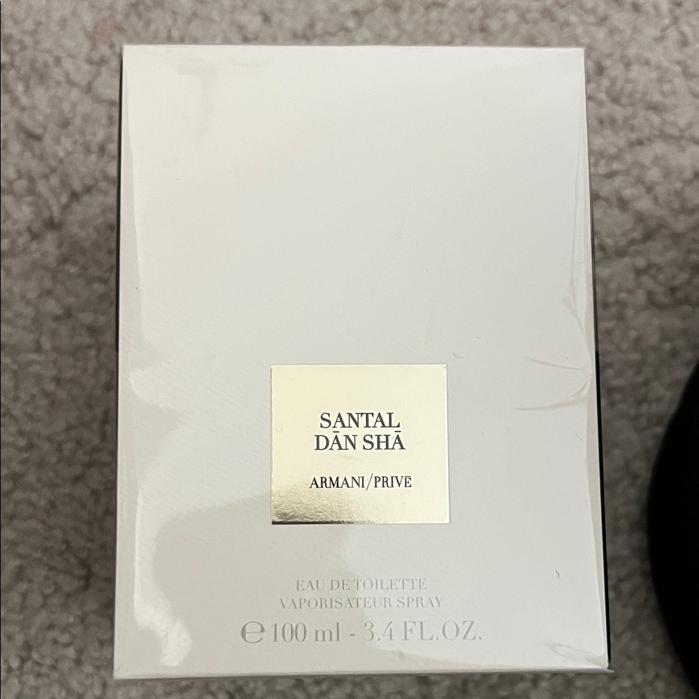 Armani/Prive Santal Dan Sha Eau de Toilette - White & Gold Box